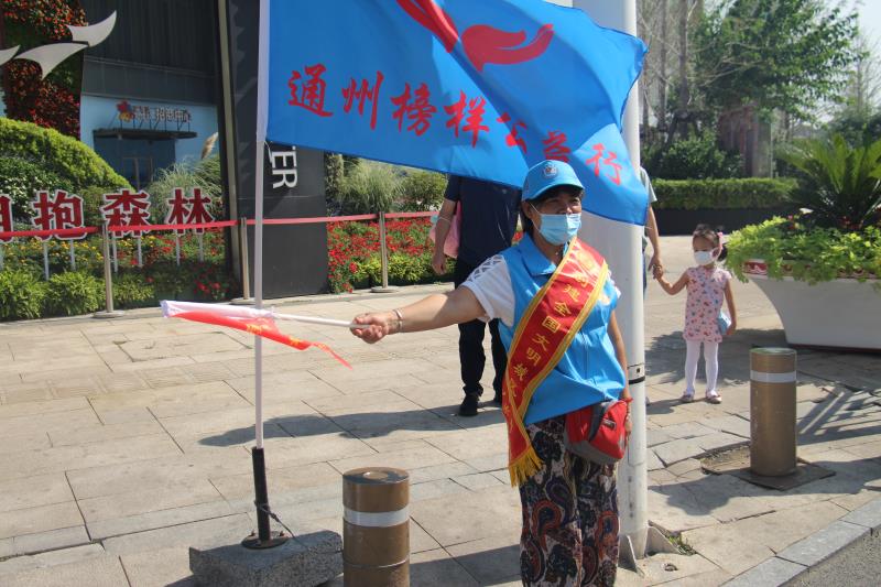 <strong>胖女人操逼录像</strong>